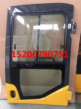 點擊查看詳細信息<br>標(biāo)題：小松PC200-7/PC-7型駕駛室車門總成  閱讀次數(shù)：1929